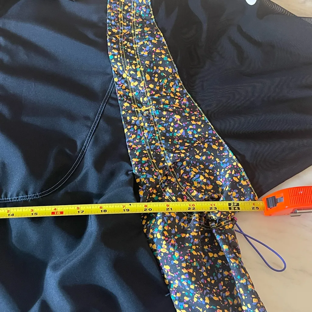 Nike Running Jacket 1X  Multicolor Sleeve Lightweight Windbreaker Activewear - Image 5