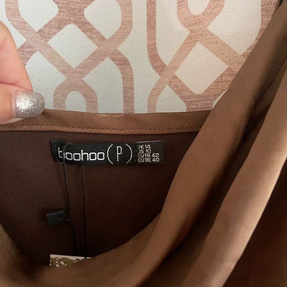 Boohoo Brown satin mini dress - Image 2