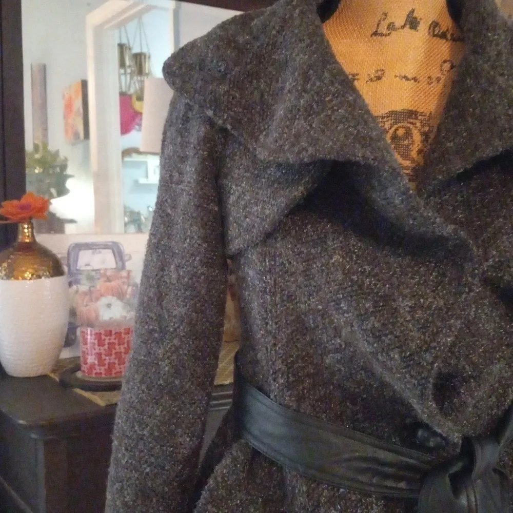 Double Zero Black and Brown Tweed Boucle Knit Belted Jacket - Image 3