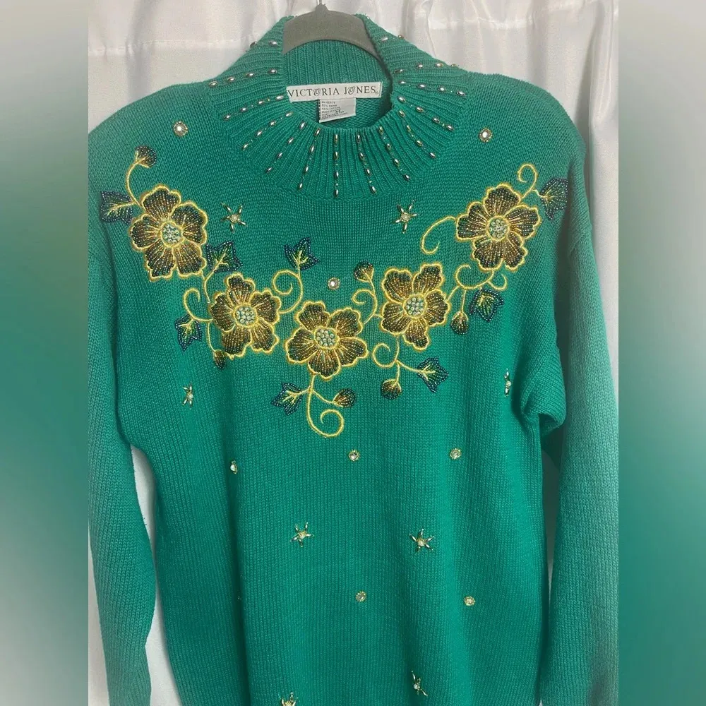 Vintage Victoria Jones’s Women’s Sweater Size M Teal Floral Embroidered Beaded - Image 9