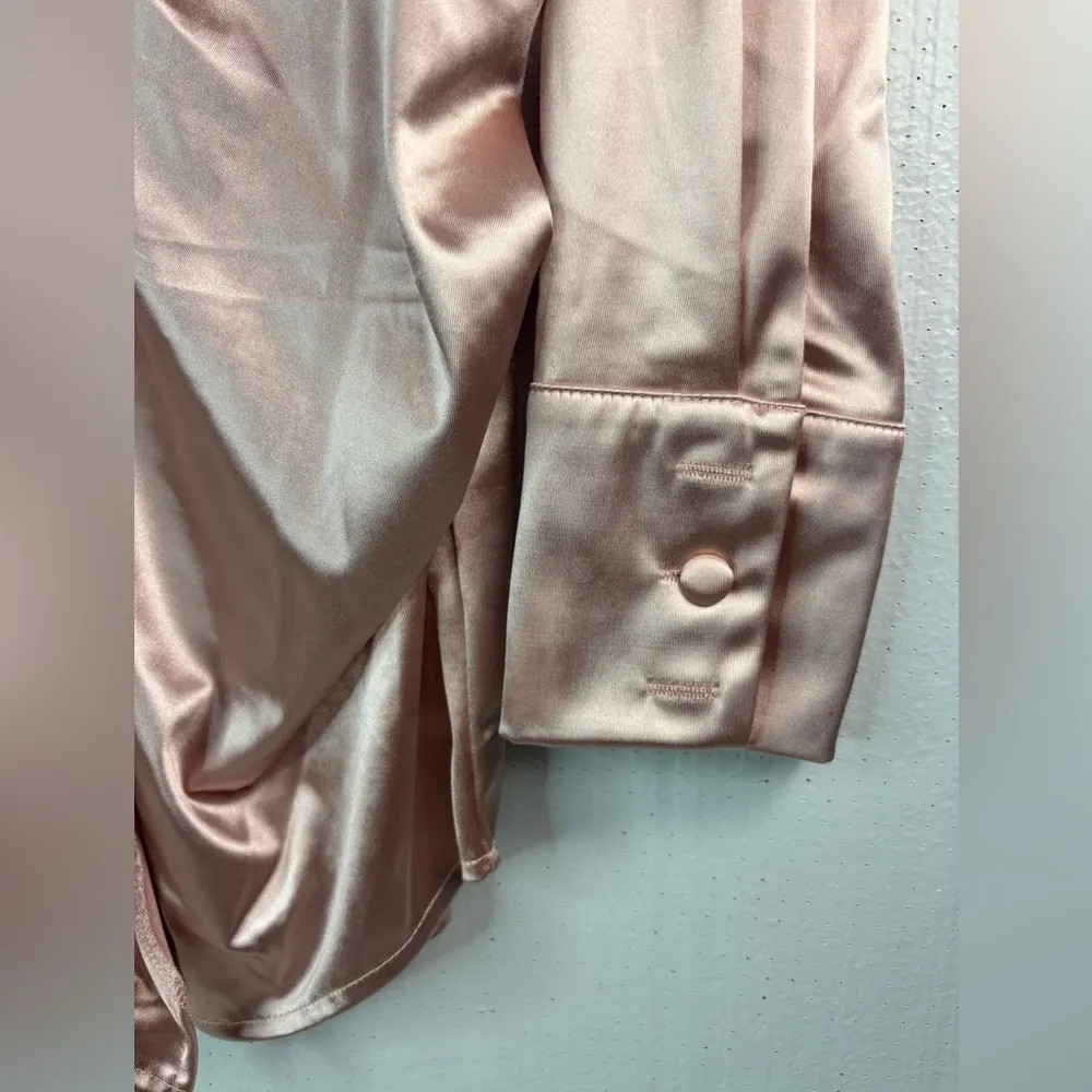 SHEIN 2X Pastel Pink Pearl Satin Celebrity Top with Silky Finish Top - Image 4
