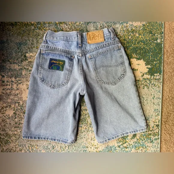 Vintage Ecolojeans by Lee long denim jean shorts, size 14 regular Blue - Image 2
