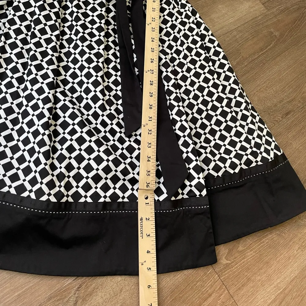 Lane Bryant Faux Wrap Sleeveless Dress Black White Belted Fit & Flare ~ Size 22 - Image 14