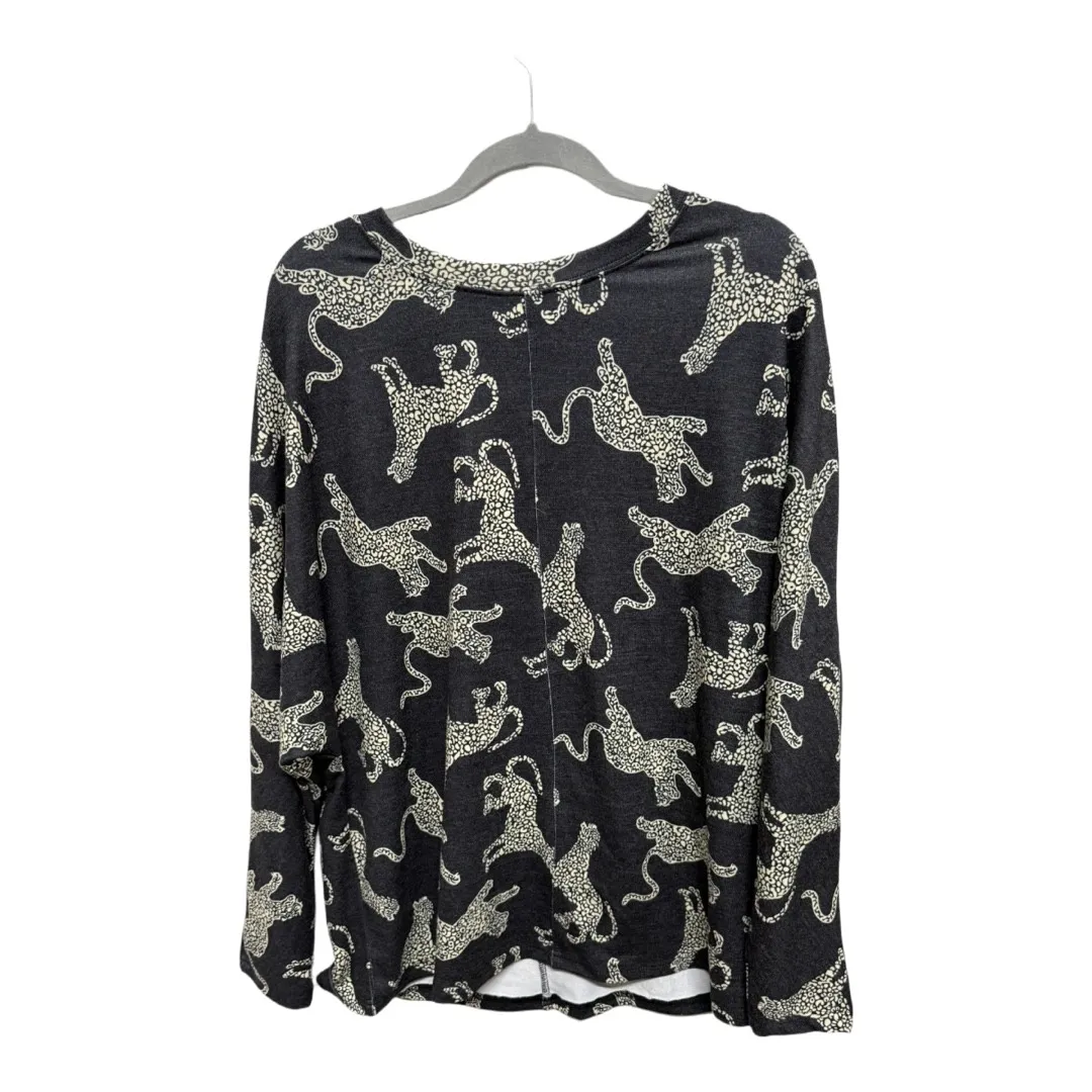Cheetah Long Sleeve Animal Boutique Style Size Large Gray Animal Print Preppy - Image 4