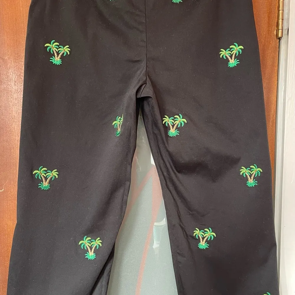 Catherine Stewart Black Cotton Capri Peddle Pusher Crop Palm Tree Pants Size 8 - Image 2