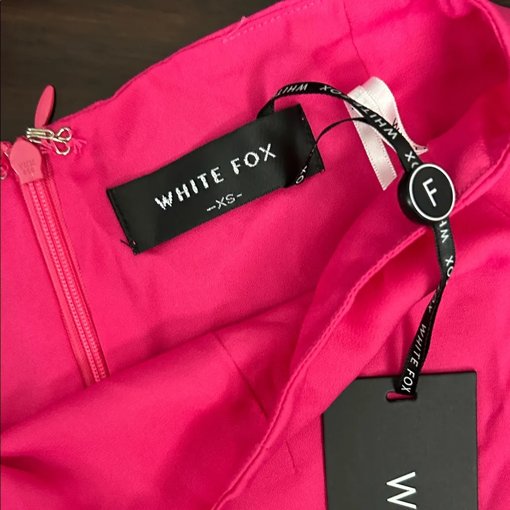 NWT White Fox Boutique Pink Mini Skirt - Image 3