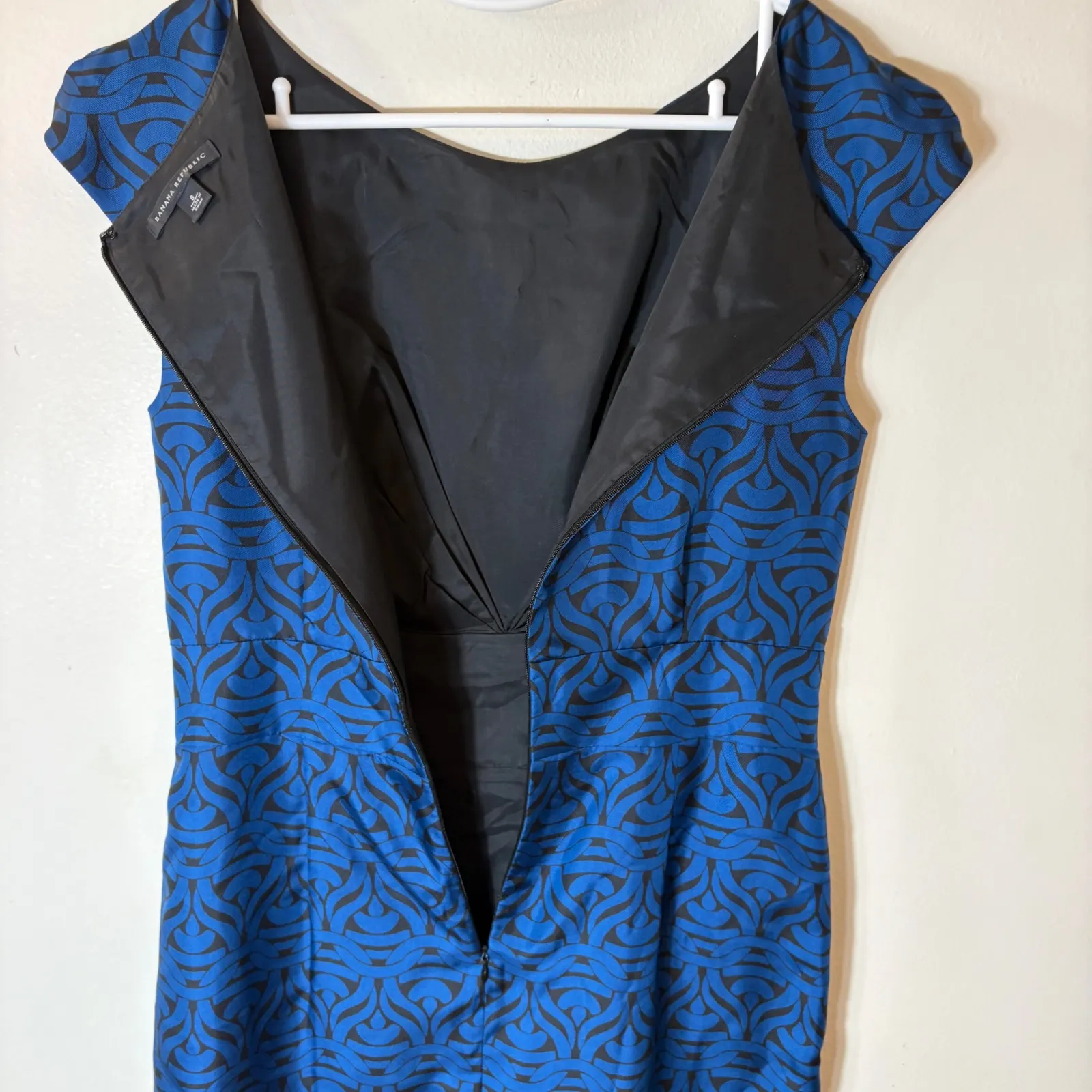 Banana Republic Geometric Chainlink Silk Cap Sleeve Dress Size 8 - Image 9