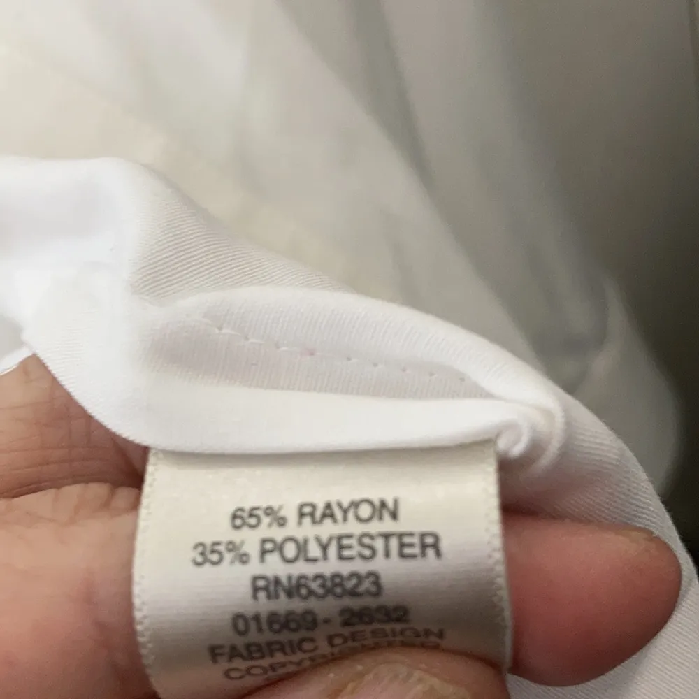 FINAL MARKDOWN Christopher and banks embroidered front blouse med - Image 4