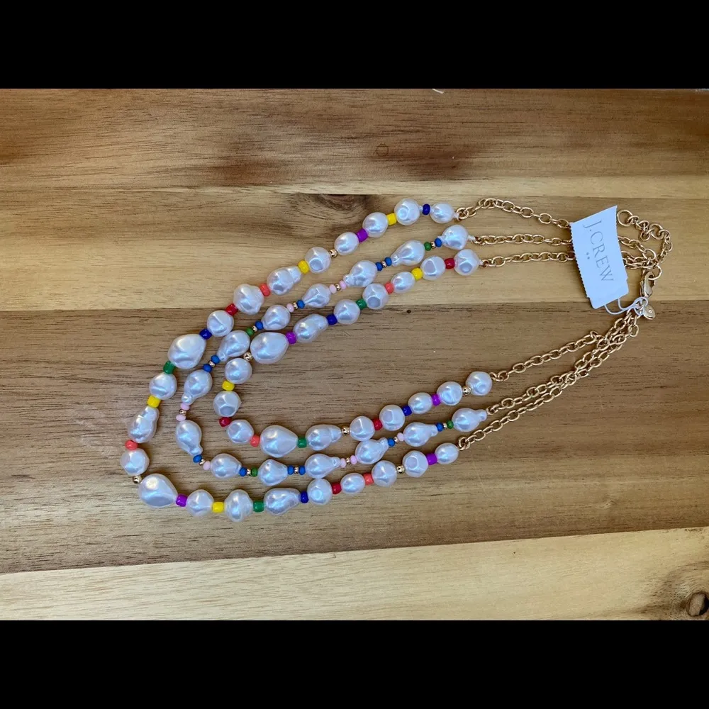 New J. Crew 3-Layer Statement Acrylic Pearl Multicolored Bead Necklace - Image 5