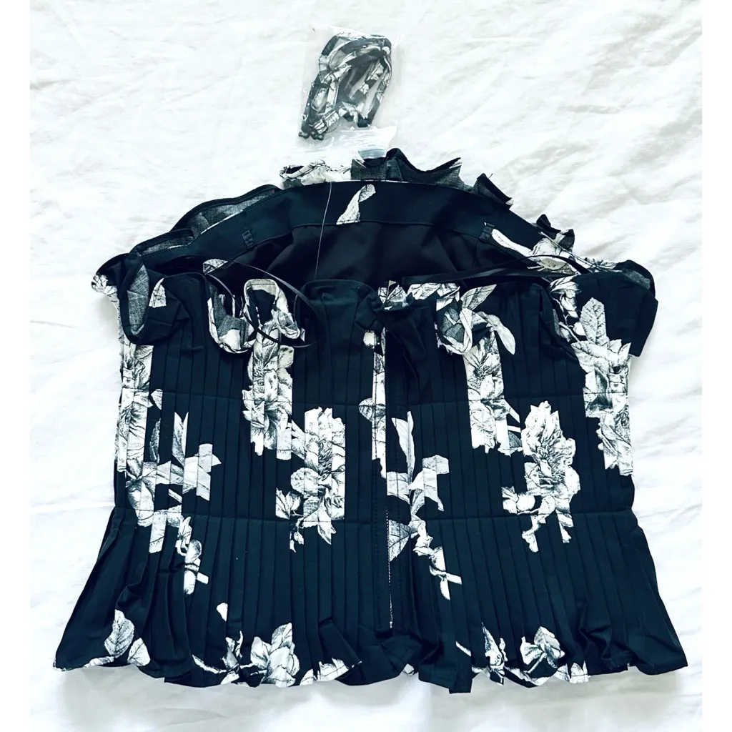 White House Black Market Floral Ruffled Bustier In Peony - Image 6
