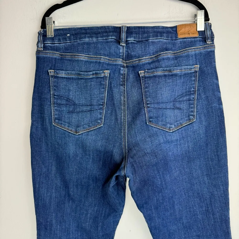 American Eagle Curvy Skinny Kick High Waisted Jeans Sz 12 SHORT Dark Wash - Image 10