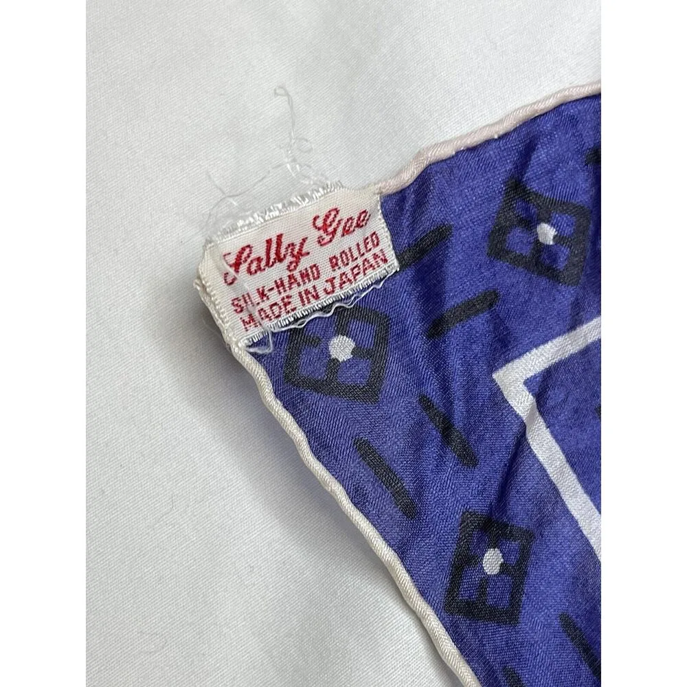Sally Lee 50s 60s Silk Hand Rolled Japan 16"‎ x 17" Vintage Handkerchief Hankie - Image 4