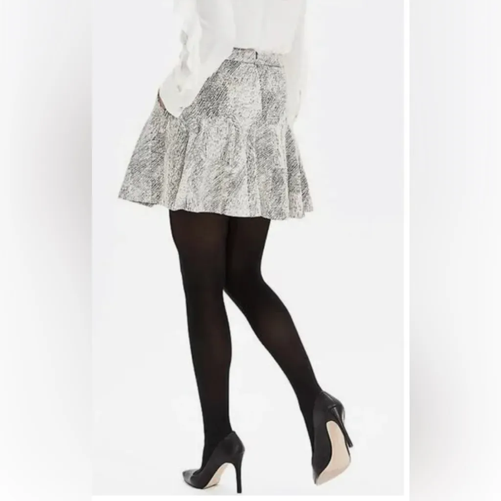 NWT, Banana Republic Flare Peplum Mini Skirt White Black, Sz 2 - Image 2