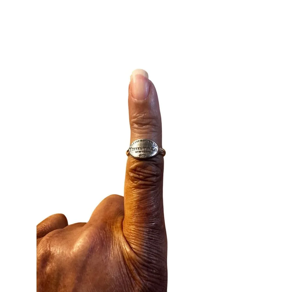 Tiffany & Co Size 6  Sterling Silver 925 Return To Tiffany New York Ring Oval - Image 6