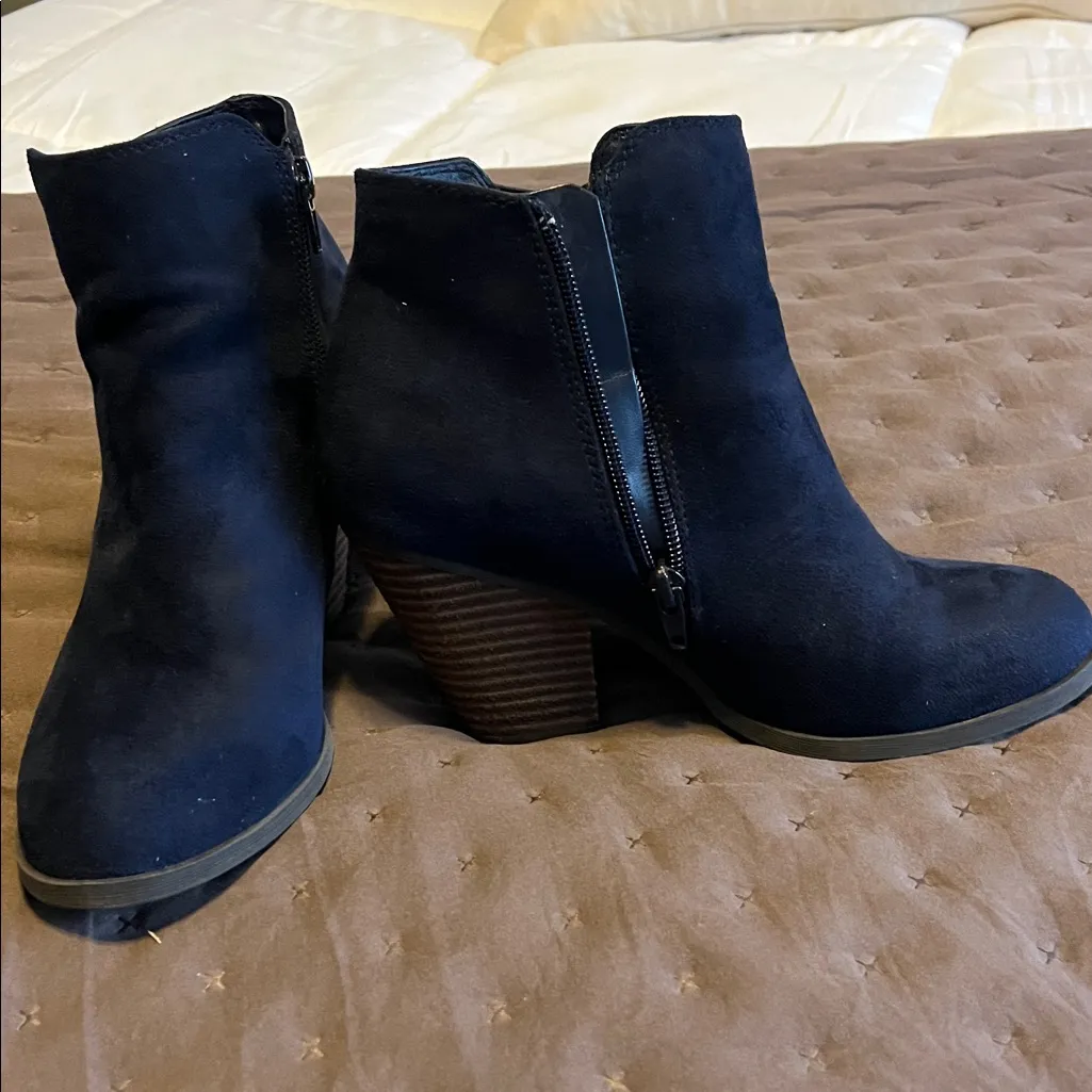 Mix No. 6 Dark Blue Suede Boots - Image 3