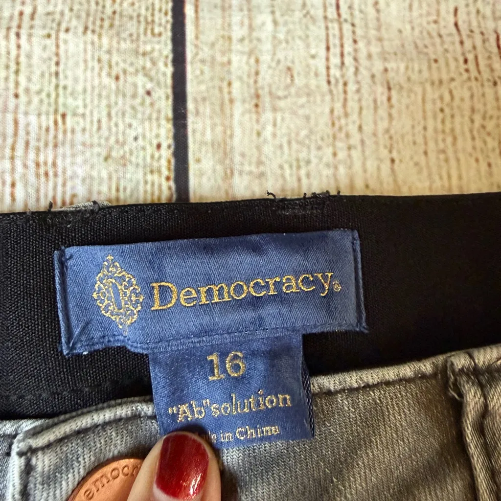 Democracy “Ab”Solution Size 16W Faded Gray Denim Straight Leg Pants - Image 3