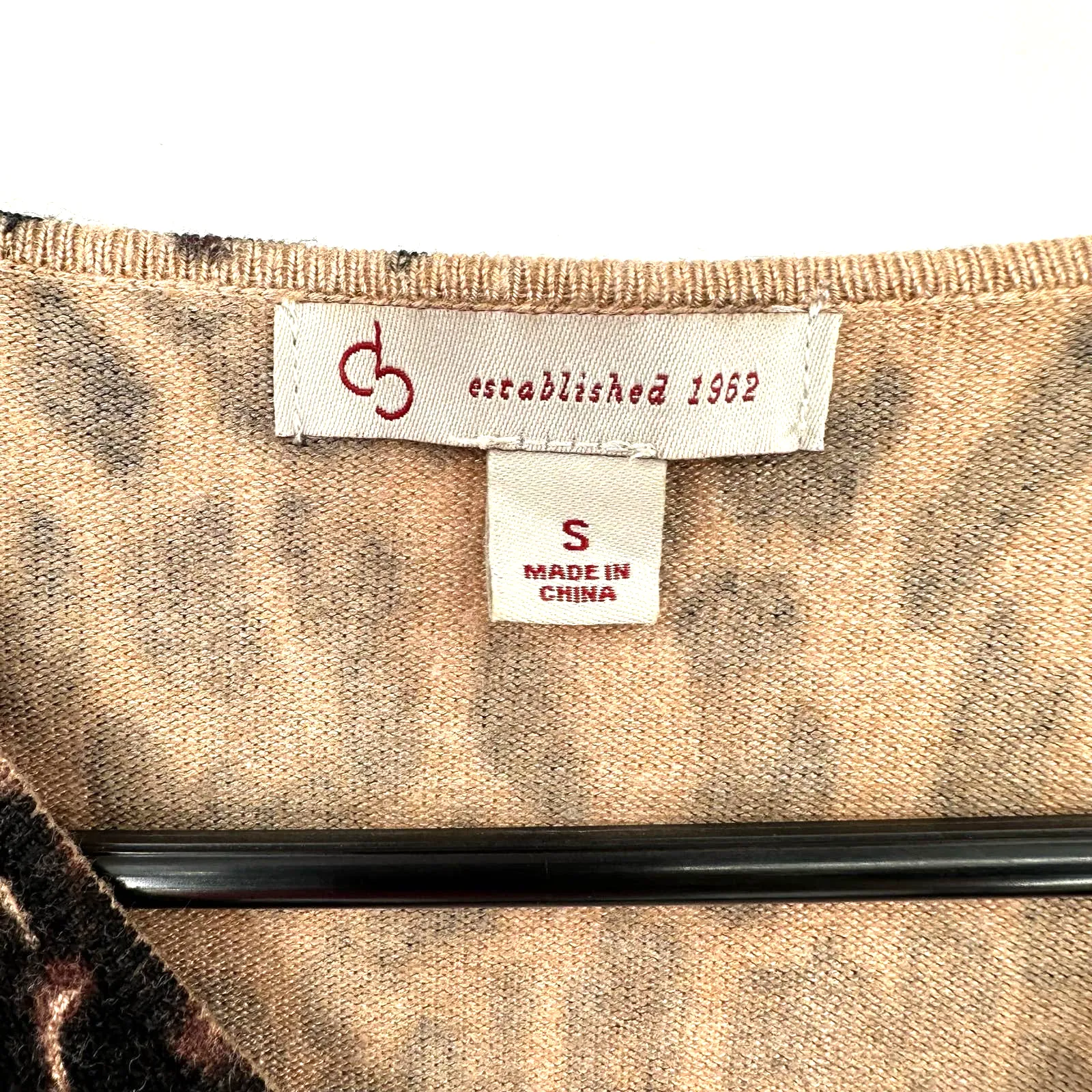 dressbarn size small 3/4 length‎ sleeve cheetah print blouse top shirt - Image 3