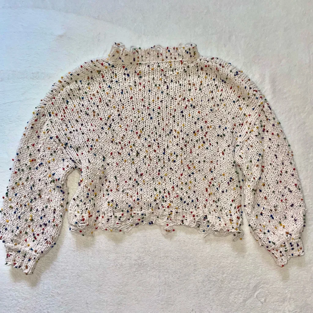 Womens Boutique Confetti Pom Pom Sweater size Small! - Image 7