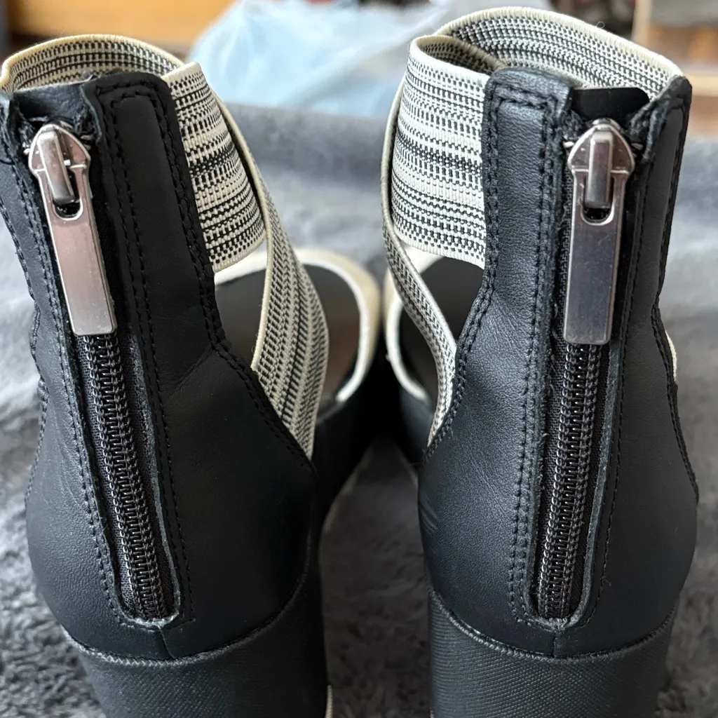 EUC Sorel Women's Black and White Cameron Flatform Sandals size 8.5 - Image 8