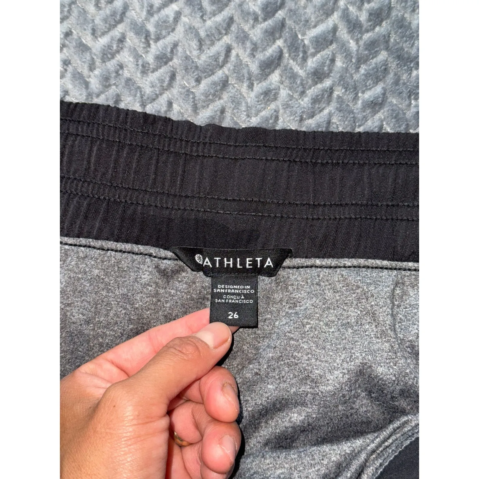 Athleta Brooklyn Lined Camo Jogger Pants Black Activewear Women's Size‎ 26 - Image 3