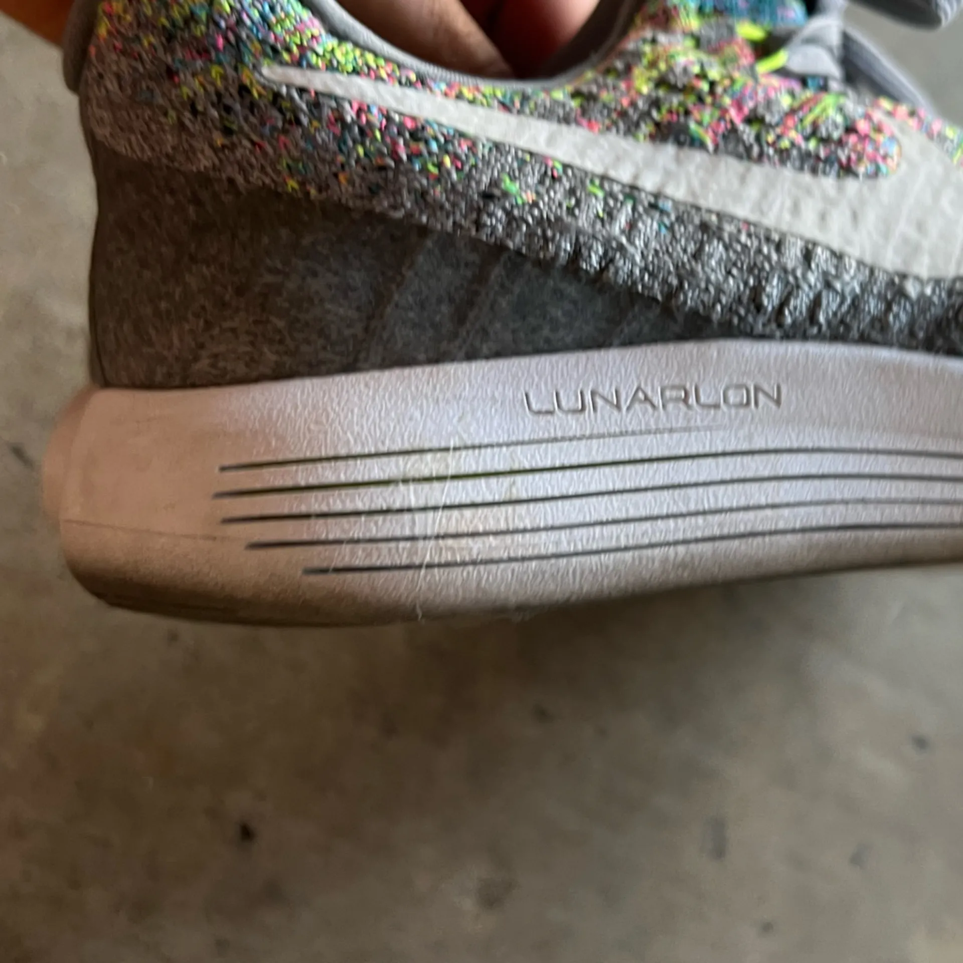 Nike LunarEpic Flyknit 2 Low Women's Size 7.5 Running Shoes Gray - Image 7