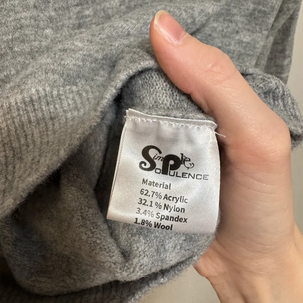 Simple & Opulence Grey Sweater - Image 3