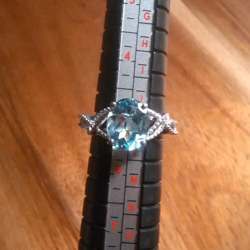 Sky Blue Topaz Sterling Silver Solitaire Braided Ring (Size 5) - Image 5