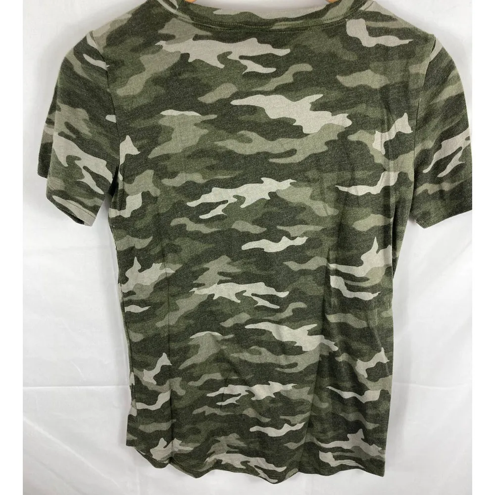 Victorias secret PINK Camo crew neck short sleeve tshirt xs - Image 5