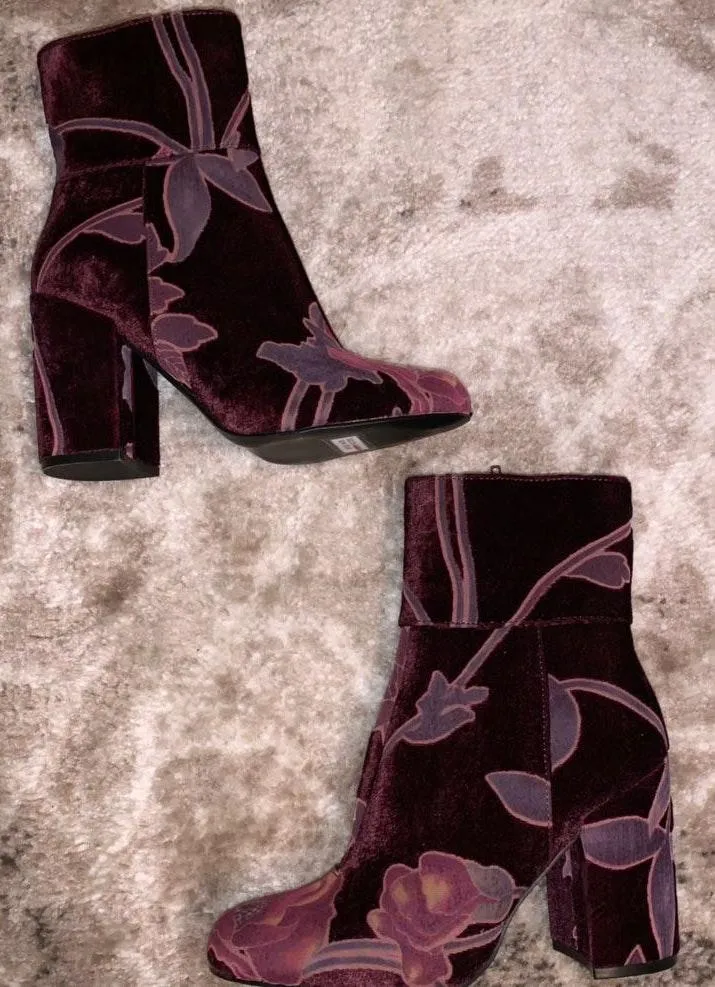 Steve Madden Goldie Booties - Image 3