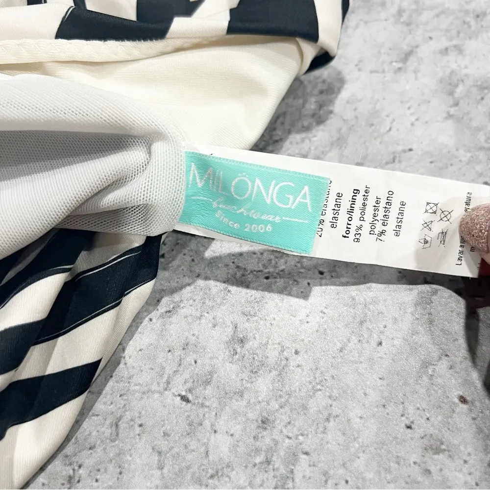 Boston Proper Milonga Zebra Over The Shoulder One Piece Swimsuit Sz Medium - Image 5