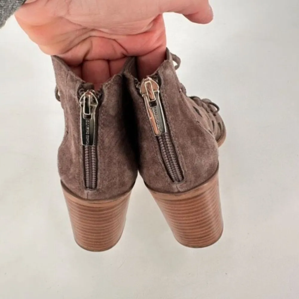 Vince‎ Camuto Tressa Perforated heeled Cut Out Lace-Up Sandal Booties 7.5  Tan - Image 7