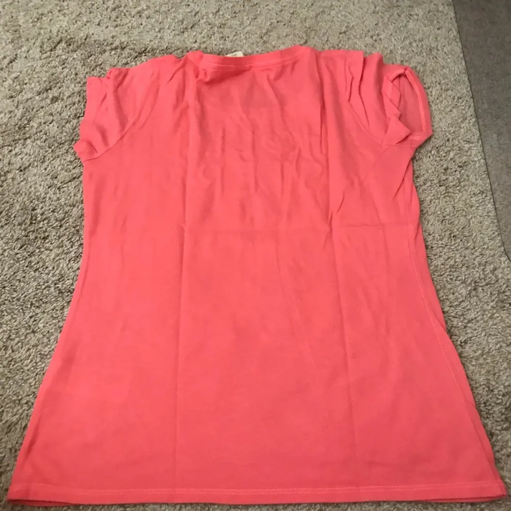 Salmon Hollister Tee - Image 4