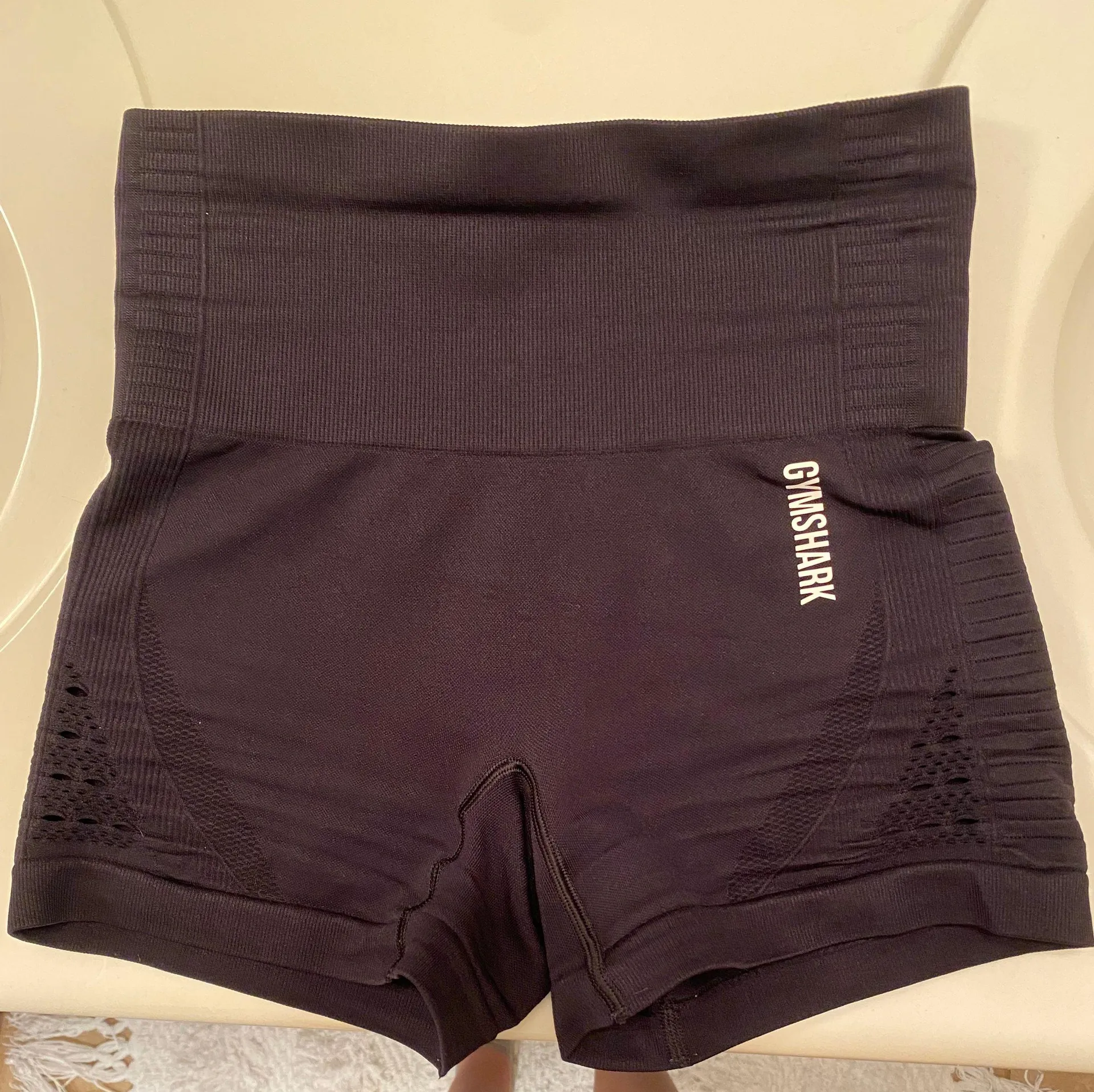 Gymshark Energy Seamless Shorts - Image 2