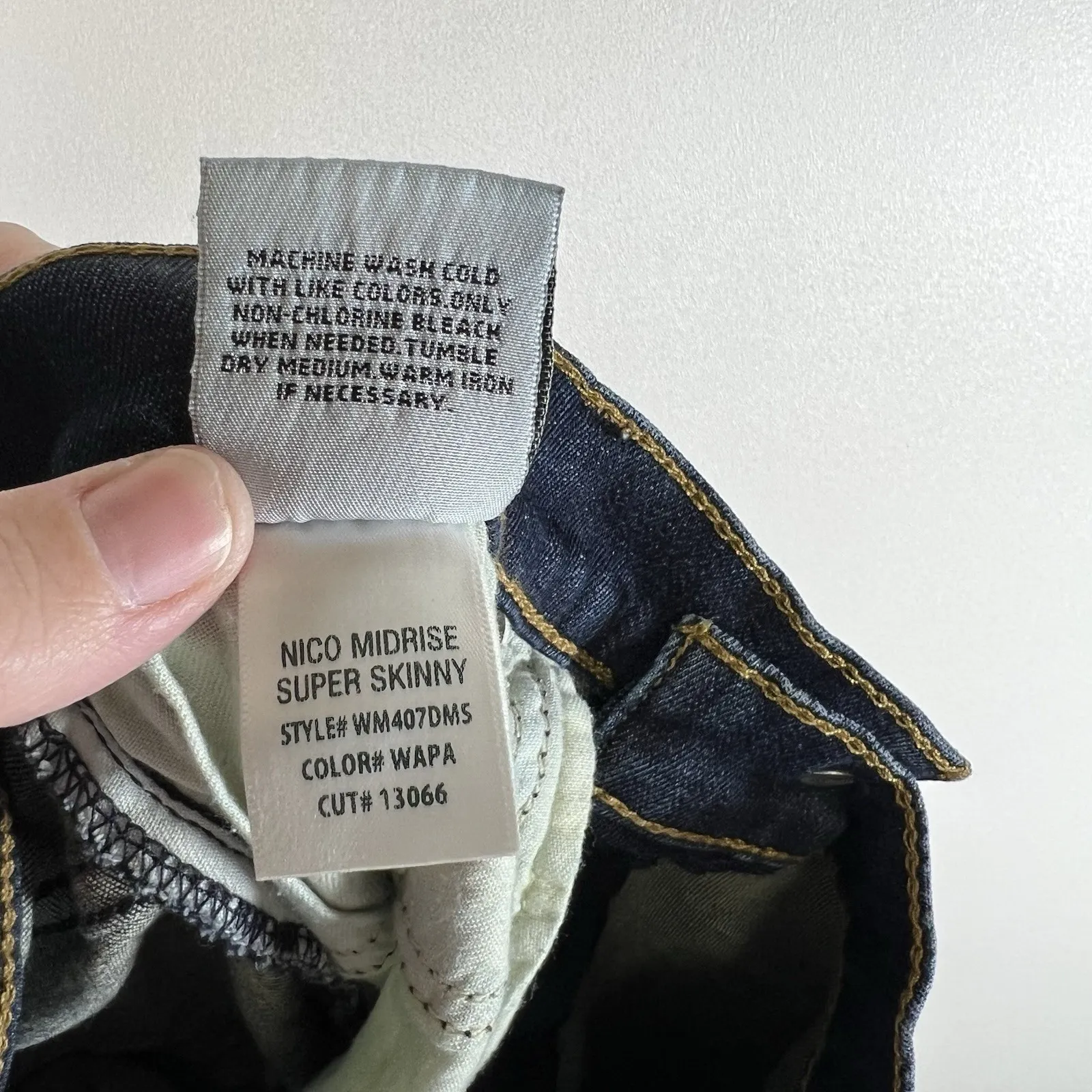 Hudson Jeans Nico Mid-Rise Super Skinny Ankle‎ Jeans Size 28 Distressed - Image 10