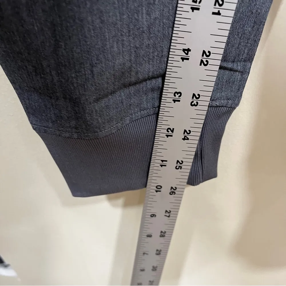 NWT JAANUU Zamora Jogger Scrub Pant Nurse Gray Womens Size M Petite - Image 5