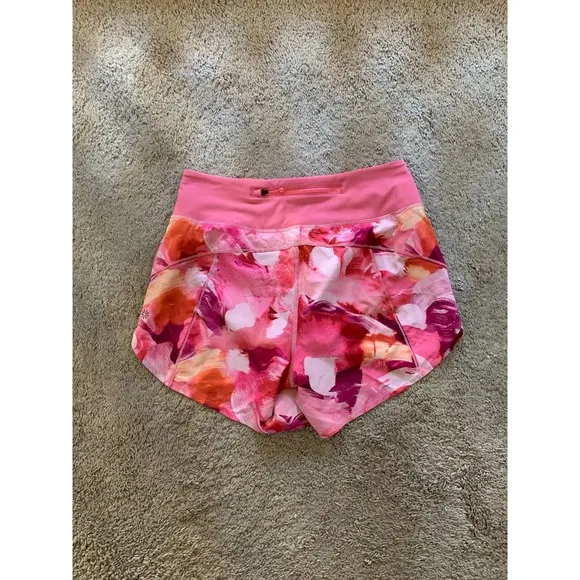 Athleta run with it shorts - Image 2