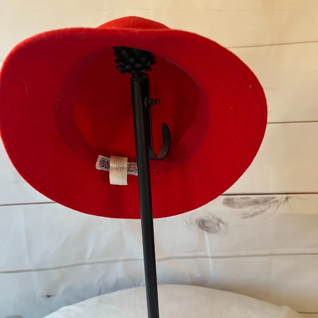 Kangol red wool hat with feather - Image 8