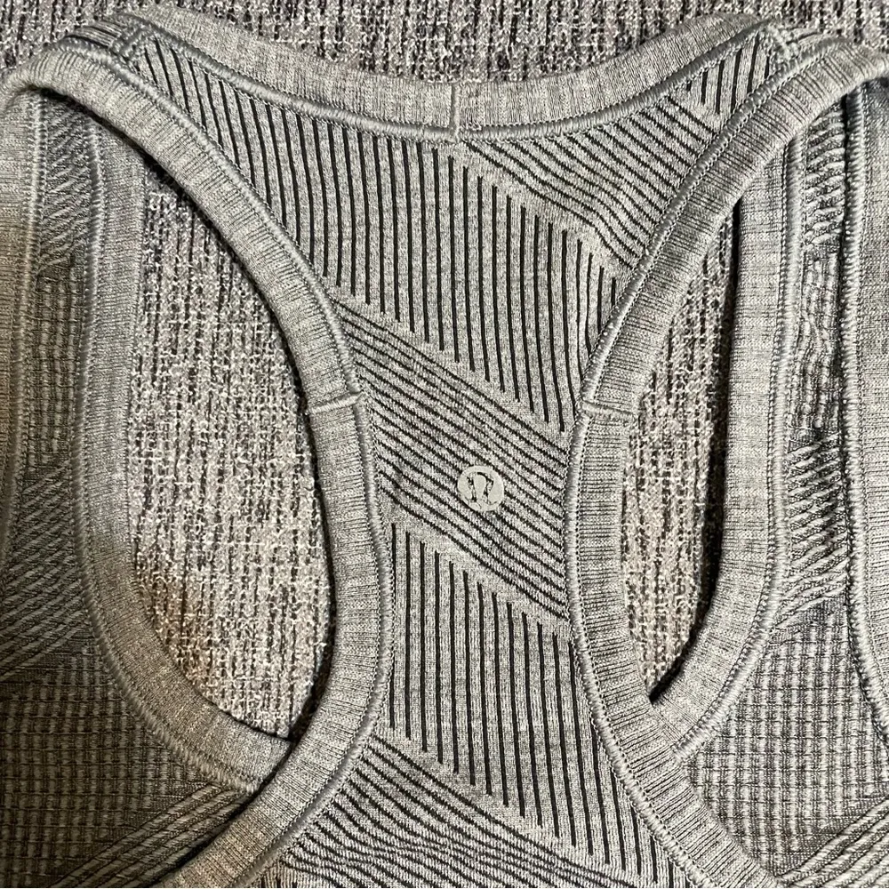 Lululemon Swiftly Tech Racerback Tank - Image 11