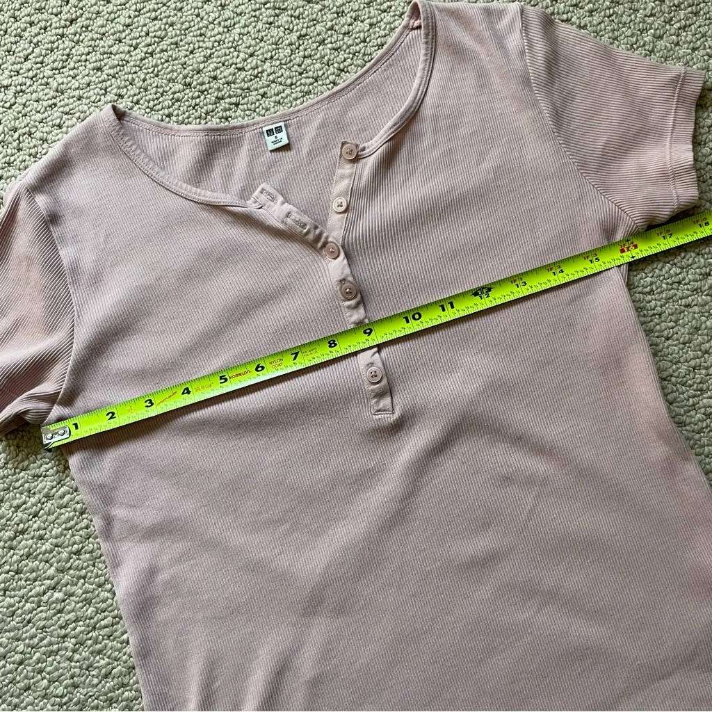 Uniqlo Pink Ribbed Knit Henley Baby Tee Small - Image 6