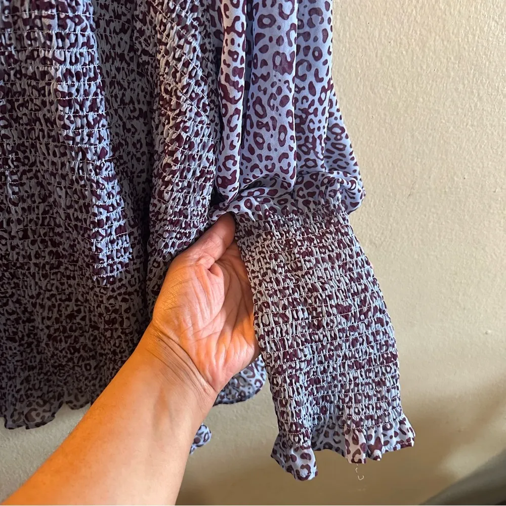 Women Terra sky Plus Size Long Sleeve SZ 2X Smocked Top blue purple animal print - Image 7