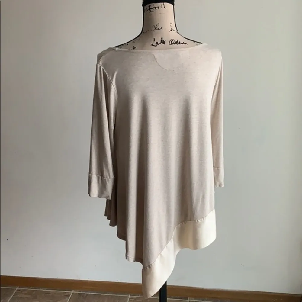 Soft Surroundings Silk Trim Asymmetrical Beige Tunic Size Medium Petite - Image 9