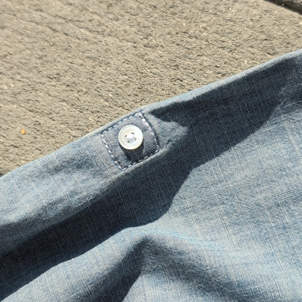 NWT GAP Boyfriend Fit Chambray 1/4 Button Shirt - Image 8