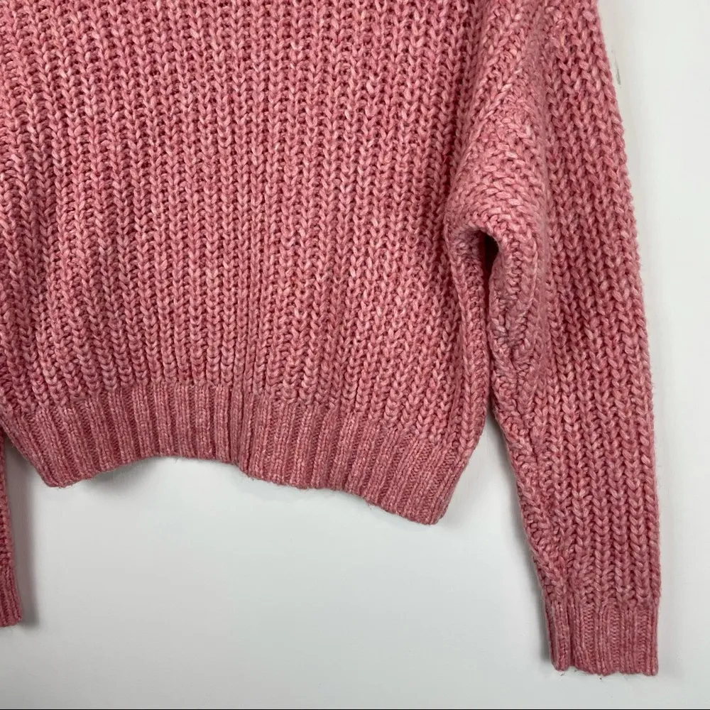 American Eagle Pink Chunky Knit Crop Sweater - Image 12