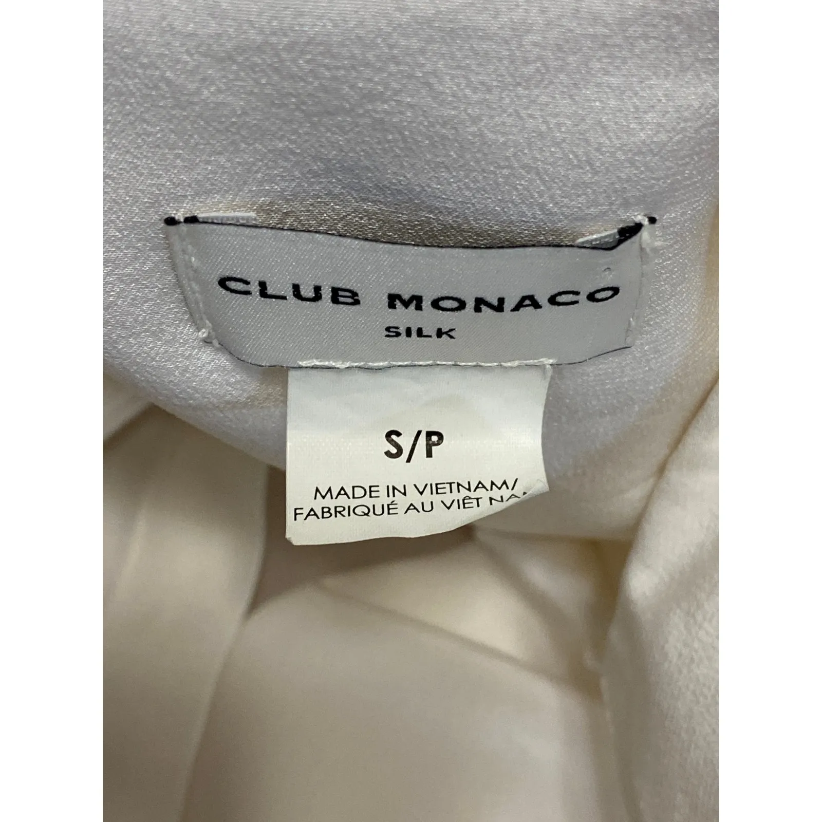 Club Monaco Women's White 100% Silk Long Sleeve Button Down Shirt Top Size S - Image 4