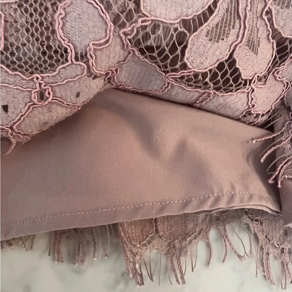 New WAYF Dusty Rose Mauve Lace Mini Off The Shoulder Dress Small - Image 6