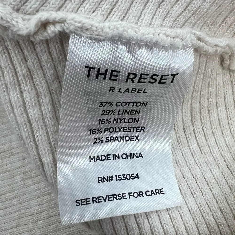 The Reset R label ribbed Short Sleeve Pullover Sz XS cream - Image 9