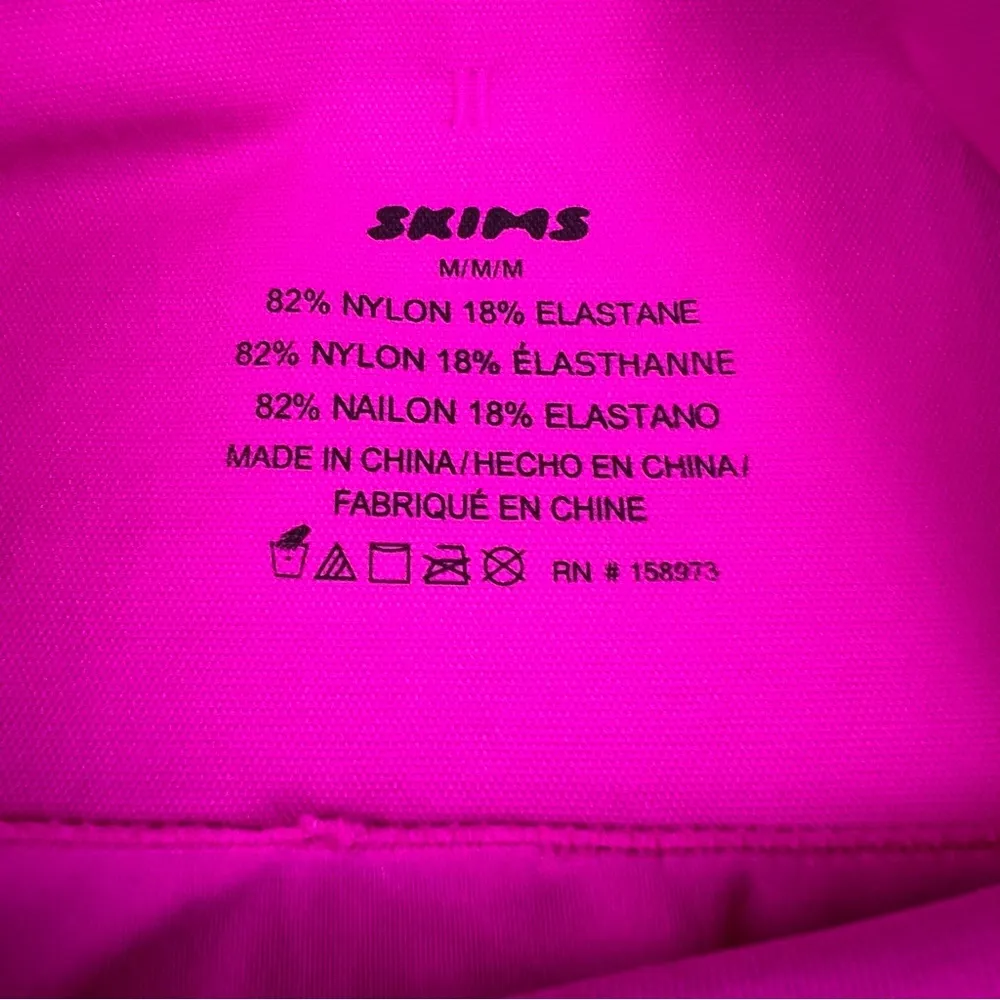 Skims Pull-On Seamless Leggings - Image 9