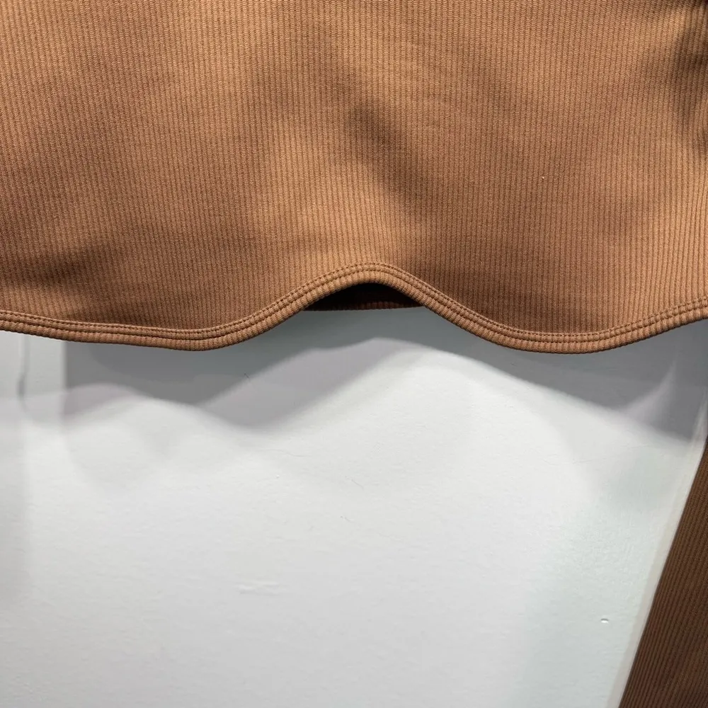 Brown Ribbed Cropped Mock Neck Long Sleeve Top with Thumb Holes Divided by H&M - Image 6