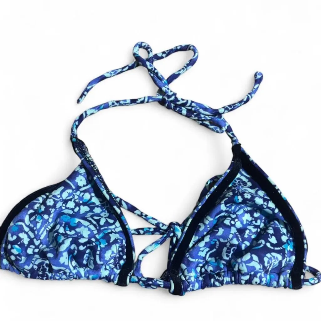 Blue Patterned Bikini Set - Image 3