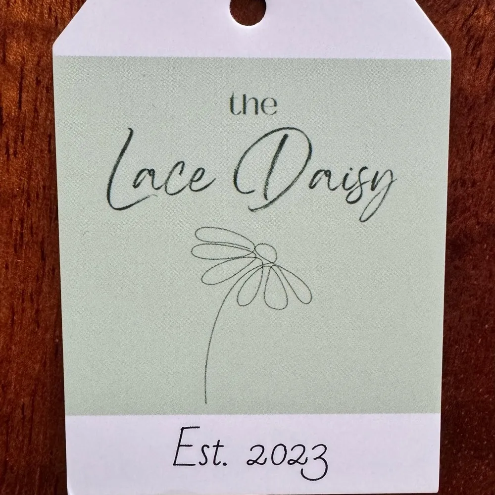 NEW Wine Red Smocked Bodice V Neckline Tiered A line Midi Dress Size Small - Image 6